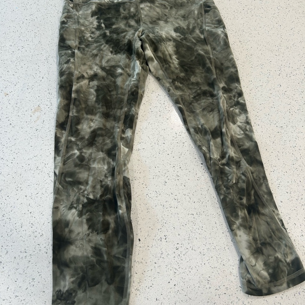 lululemon womens 10 Tie Dye sage olive align high-rise pant pockets 25"
